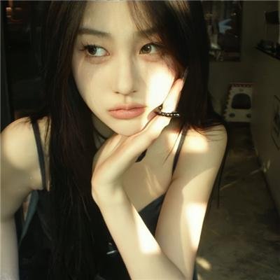 春光绿柳营